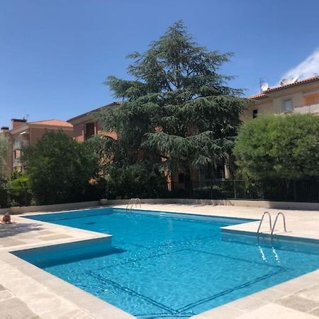 Belle Residence Au Centre De Saint Tropez Avec Piscine Et Garage エクステリア 写真