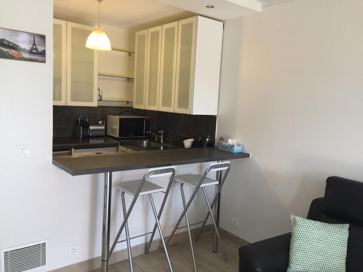 Belle Residence Au Centre De Saint Tropez Avec Piscine Et Garage エクステリア 写真